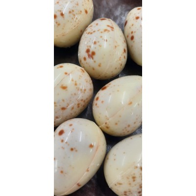 Les petits oeufs blancs...